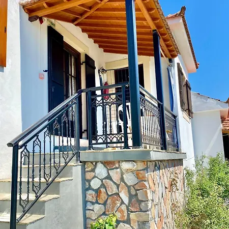 Betsanis ستافيلوس